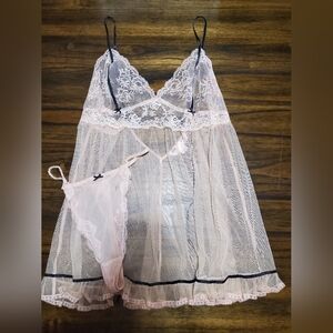 Victoria's Secret Intimates Set- Sheer Lace Chemise - Pink and Black